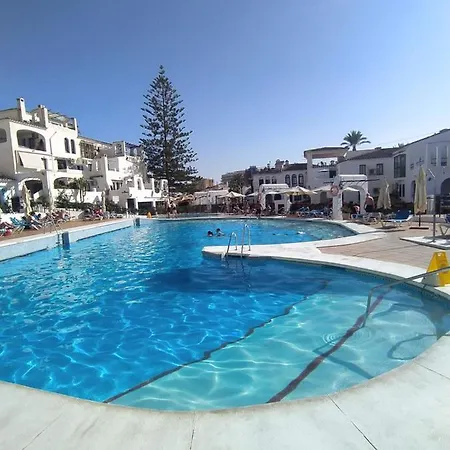 Apartament Pueblo Evita Pres De La Avec Piscine *