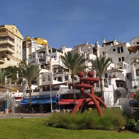Pueblo Evita Pres De La Avec Piscine